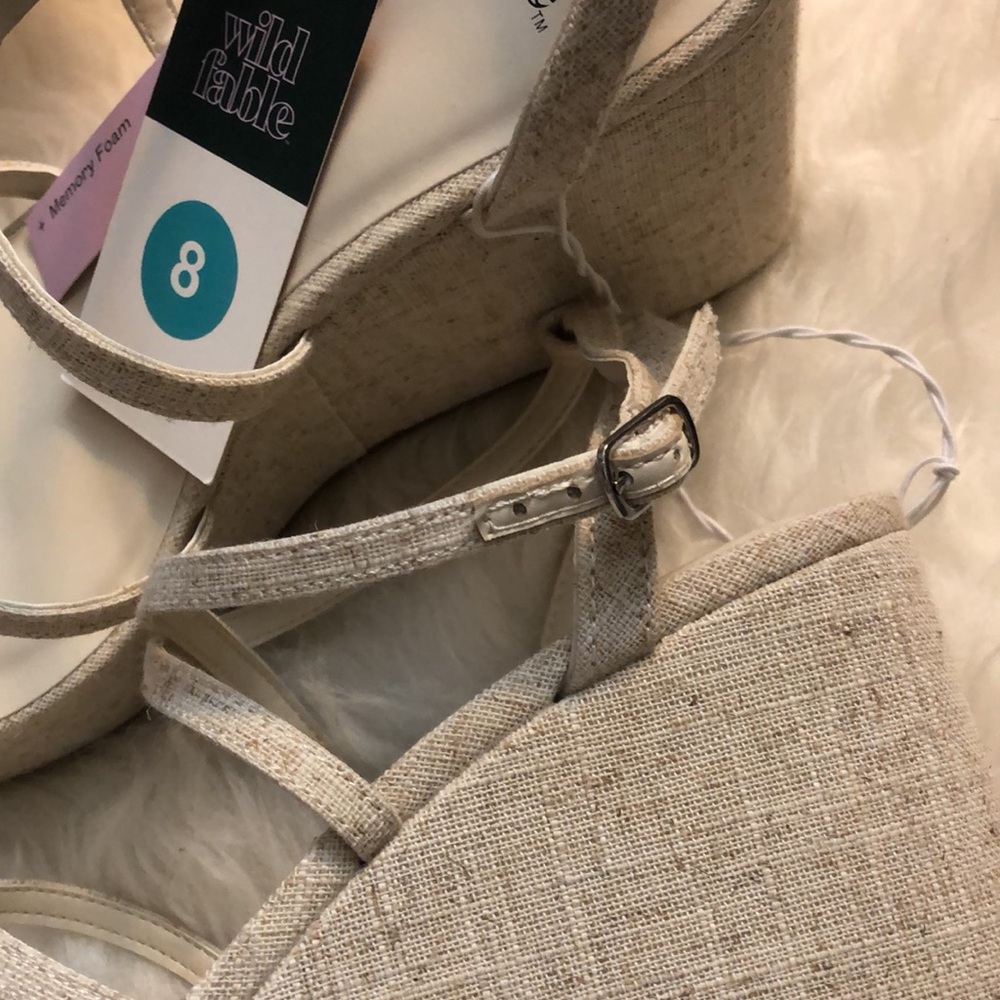 NIB • WILD FABLE • Beige Platform Strappy Sandals • Size 8 - Picture 9 of 13